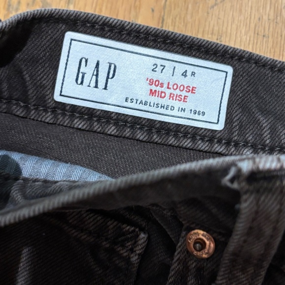 EUC Gap 90s loose mid rise brown jeans - 27 - Picture 5 of 6